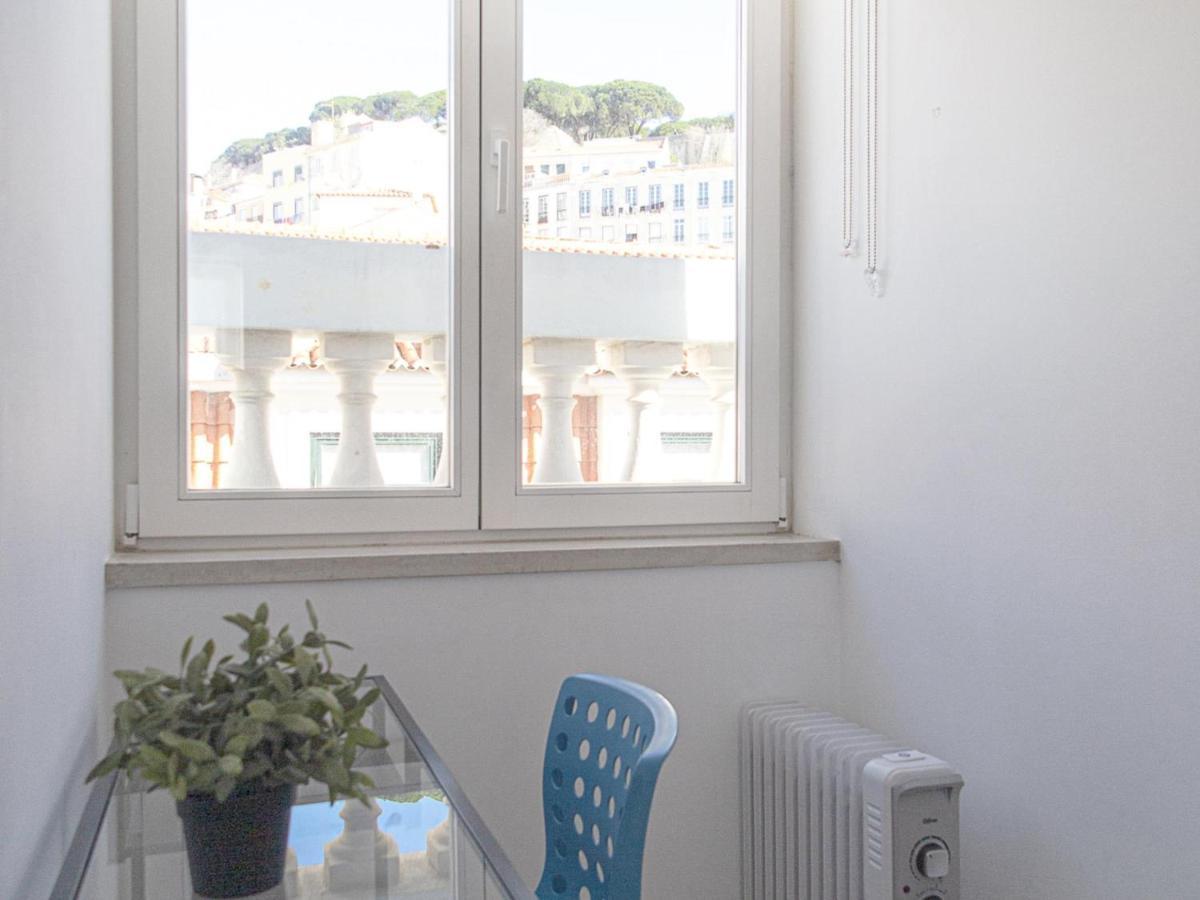 Baixa Chiado 2 Bedroom Duplex Apt With Ac Elevator Lisbon Bagian luar foto